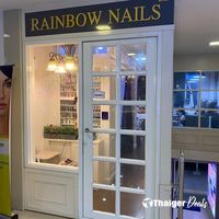 Rainbow Nails, Victory Monument