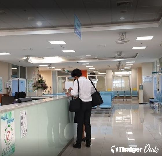 Somdech Phra Pinklao Hospital